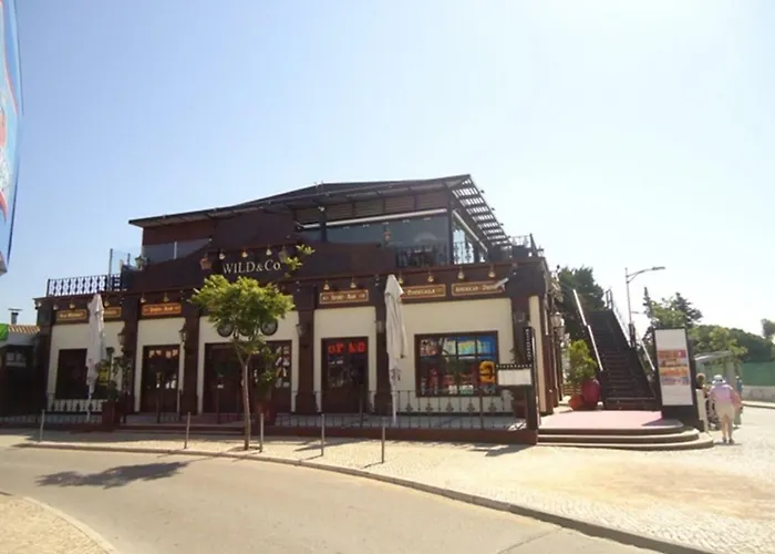 Апартаменти Vilamagna 501 - By Algarkasa